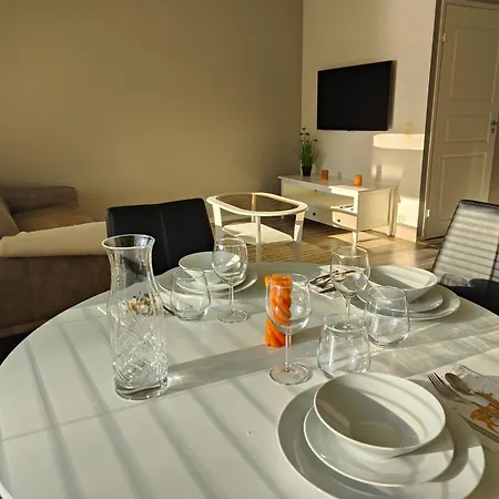 아파트 Tuomiholidayapartment